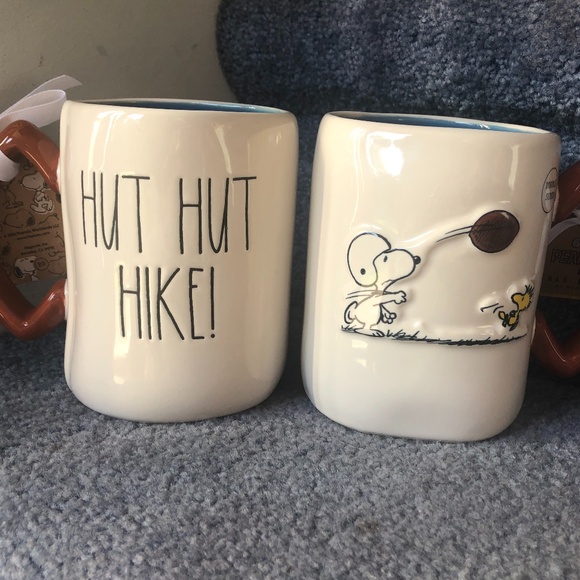NWT Rae Dunn Peanuts Snoopy & Woodstock Football Mug "Hut Hut Hike" - Picture 1 of 7